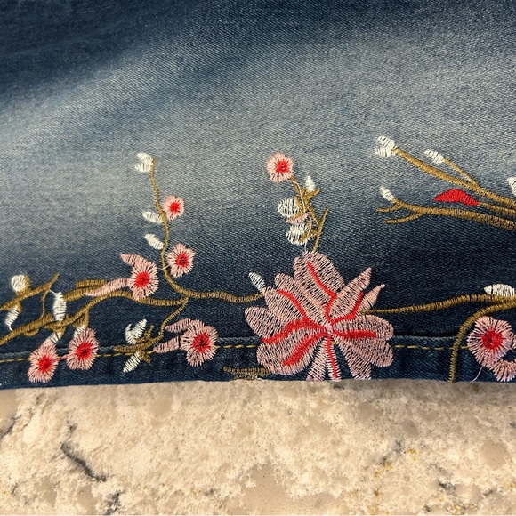 Gorgeous Embroidered Bootcut Jeans - Picture 3 of 11